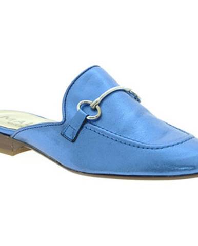 Modré topánky Mally