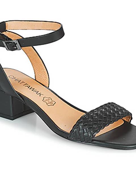 Čierne sandále Chattawak