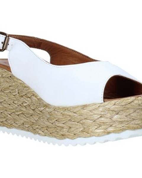 Biele sandále Bueno Shoes