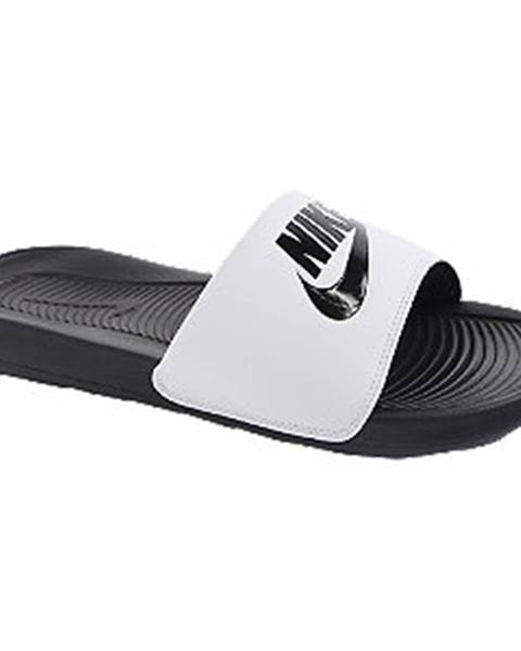 Čierne sandále Nike